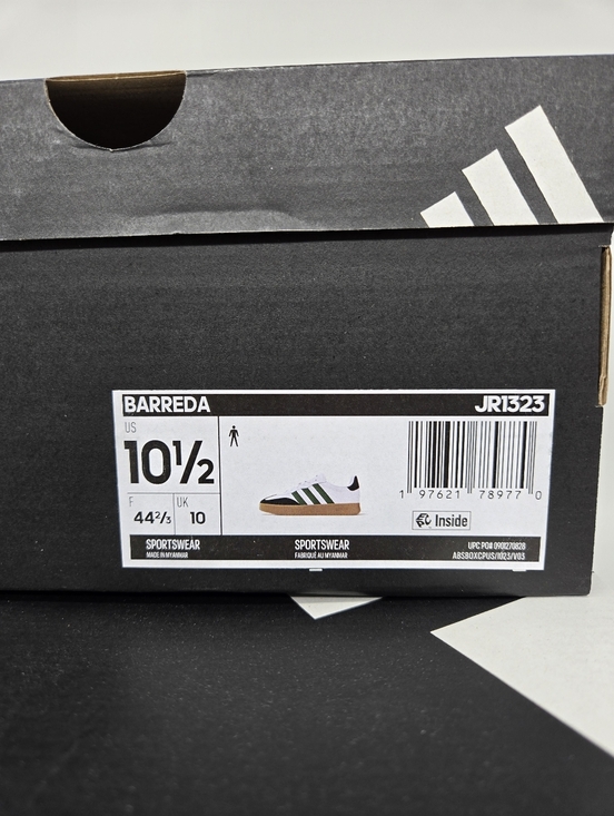 Adidas Men\'s Barreda JR1323 White Black Green Shoes Size 10.5 New